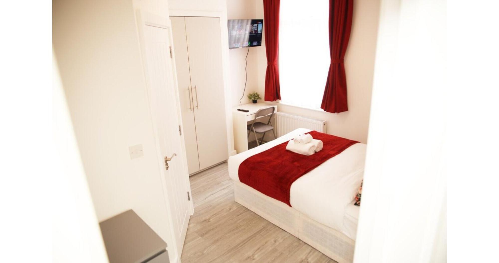 Cricklewood Deluxe Ensuite Room London Bilik gambar