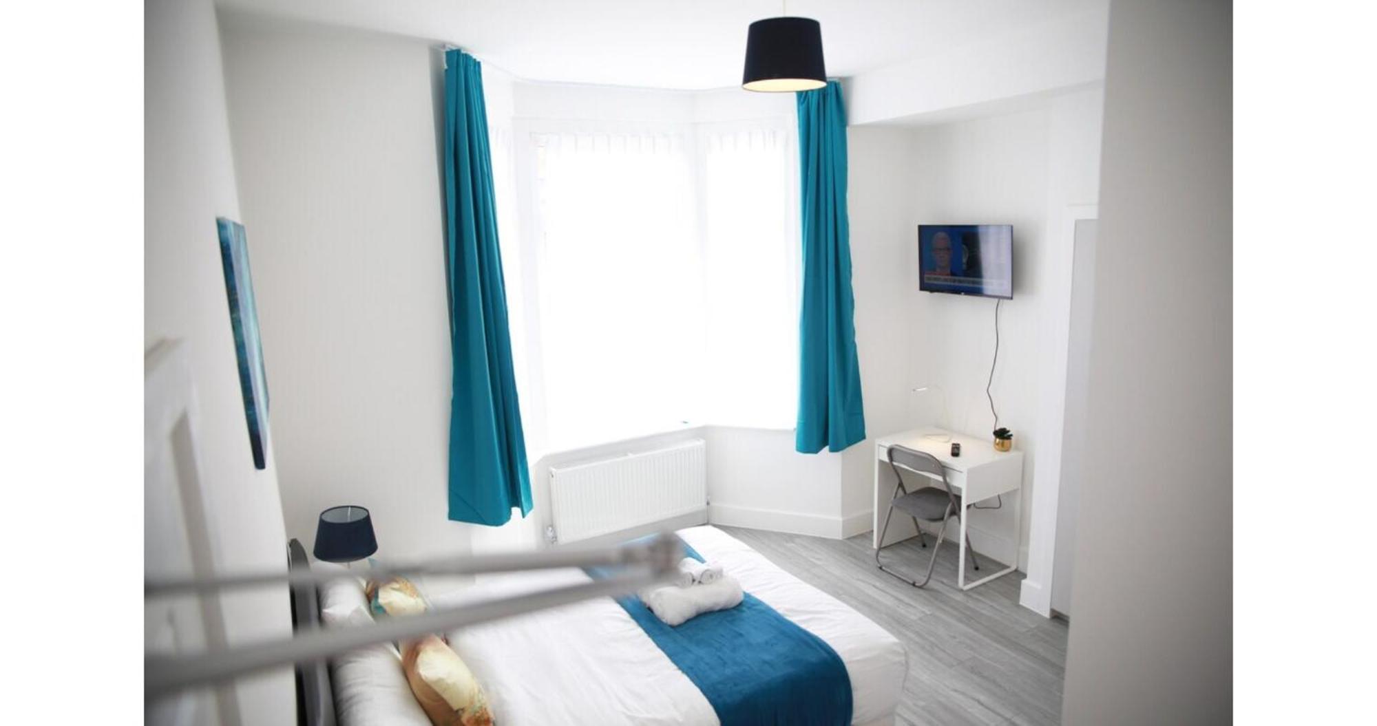 Cricklewood Deluxe Ensuite Room London Bilik gambar