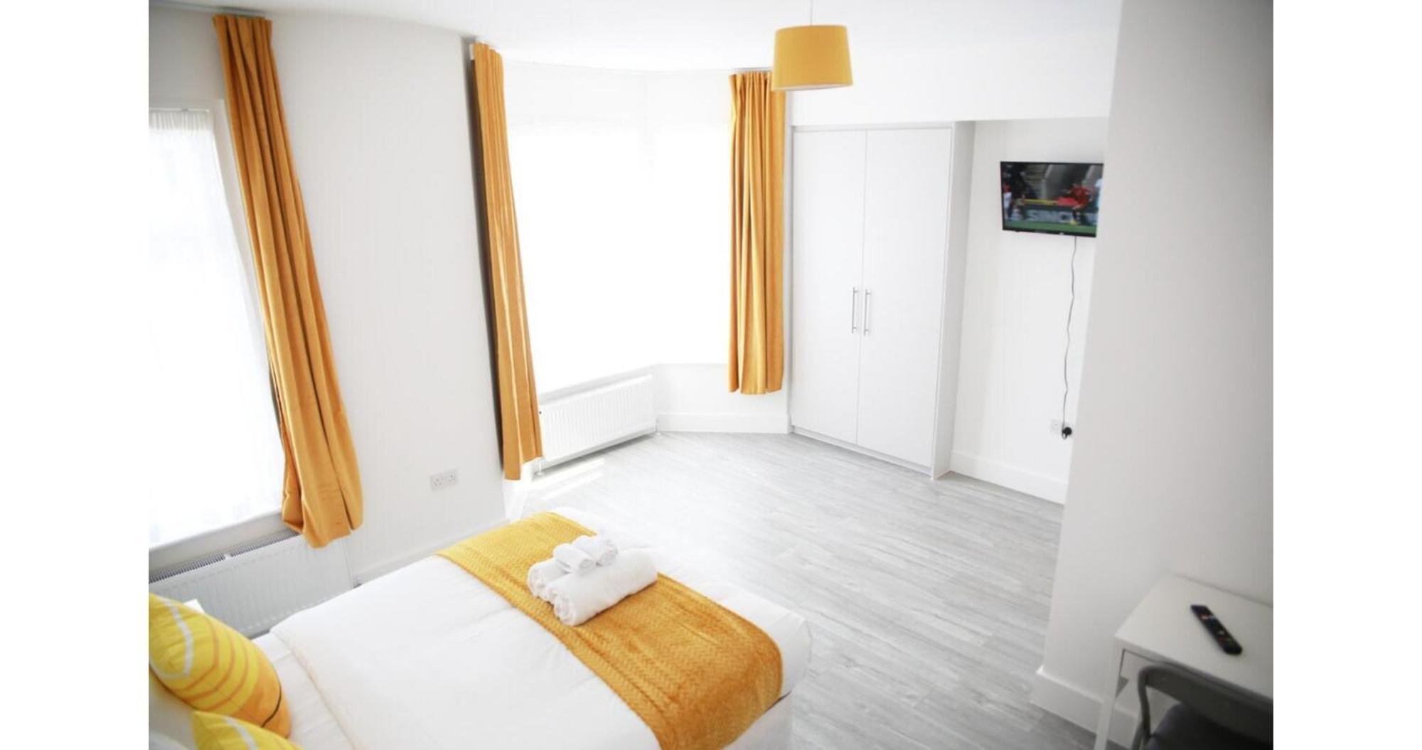 Cricklewood Deluxe Ensuite Room London Bilik gambar